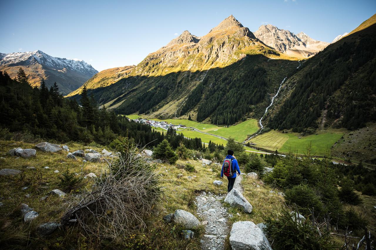 Das Chaletdorf - Pitztal Sankt Leonhard im Pitztal Exteriér fotografie
